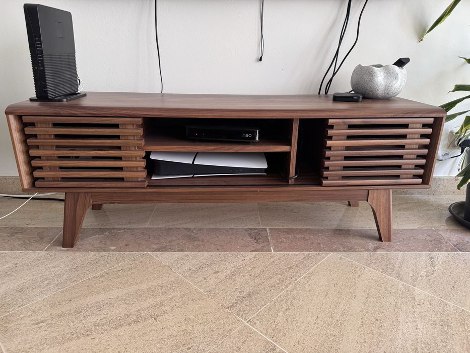 Móvel de TV - estilo mid-century modern