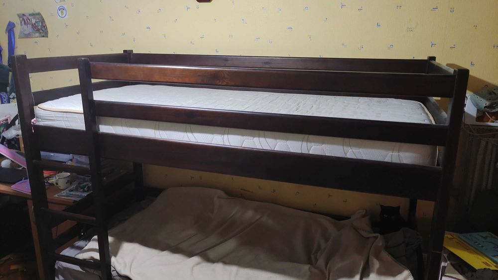 Ліжко двоповерхове дитяче