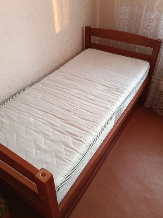 Дитяче ліжко з шухлядою