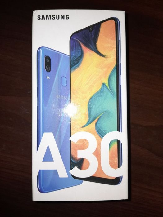 Смартфон Samsung A30