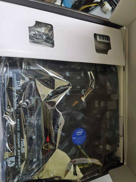 Asus Mining Expert B250 19 Slots NOVA EM CAIXA