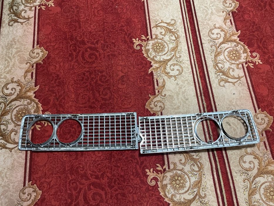 Продам решітку ваз 2103