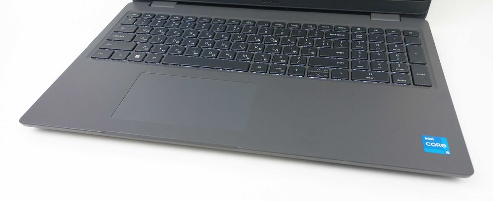 Dell Latitude 3540 i5-1335U 16Gb 256SSD Full HD IPS