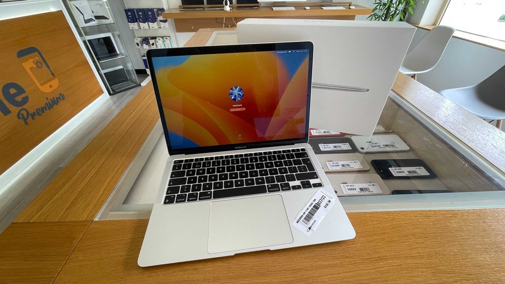 Apple MacBook Air 13 M1 8|256Gb *como novo