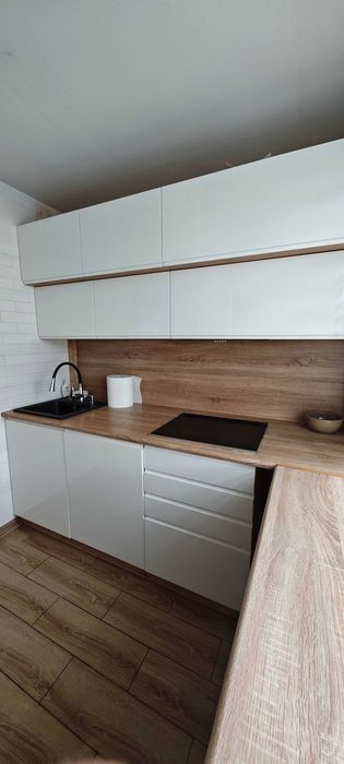 Idealne w pełni umeblowane 3 pokoje z balkonem, do zamieszkania od zaraz - wynajmę mieszkanie 3 pokojowe w Piekarach Śląskich - Widok 2