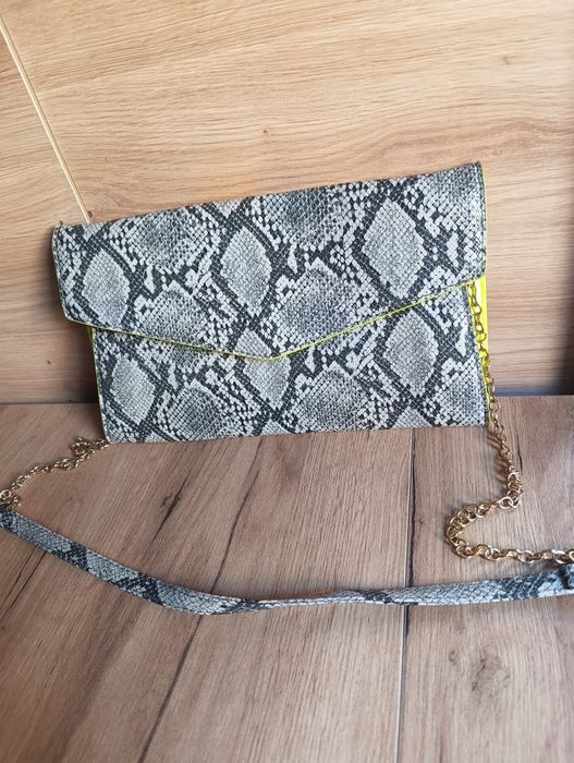 Torebka kopertówka wąż idealny stan.