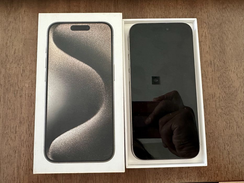 iPhone 15 Pro 256GB Titanium Natural