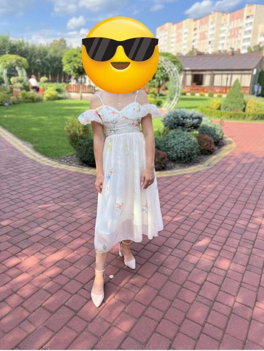 Сукня на свято, нова