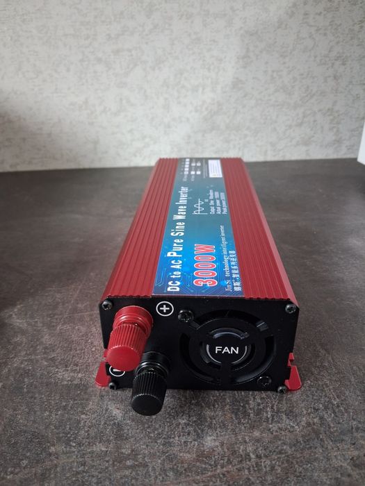Продам инвертор 3000w  с 12 на 220в