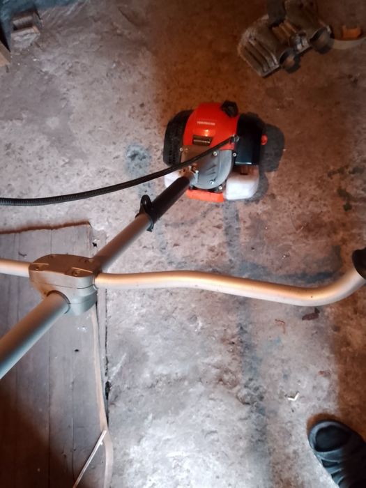 Бензокоса TAKMANN