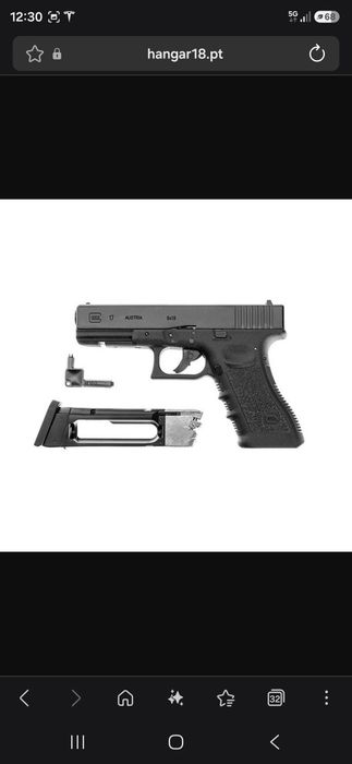 Réplica licenciada da arma de ar comprimido do modelo Glock 17  da Umarex com coldre