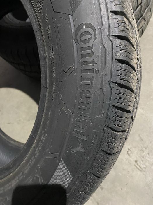 Шини 215/65/16С.
