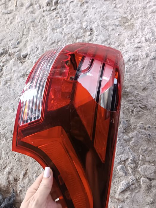 Задний стоп на Аутлендер