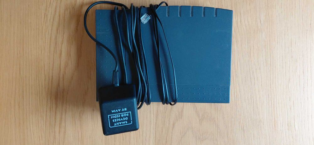 AVM FRITZ!X USB centrala ISDN 4 porty analogowe + zasilacz