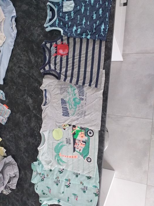 Koszulki niemowlęce roz.86-92