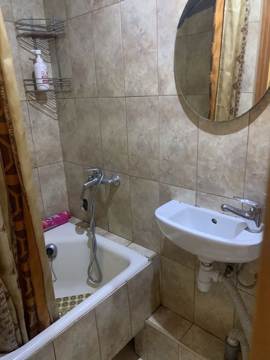 Квартира на Правому березі. Куренівка. Є-відновлення