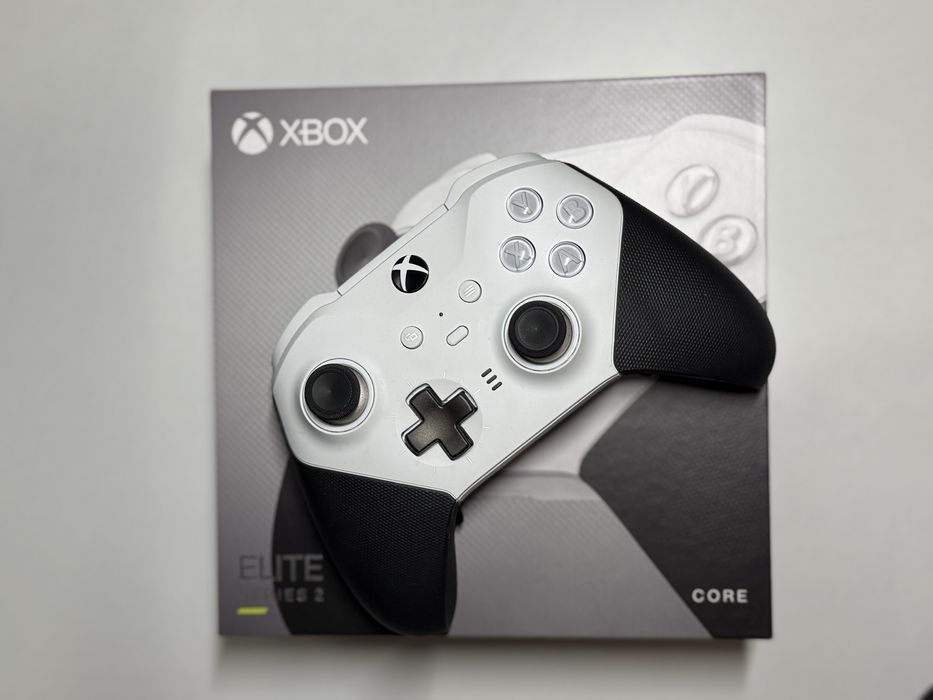 Геймпад Microsoft Xbox Elite Wireless Controller Series 2 Core (White)