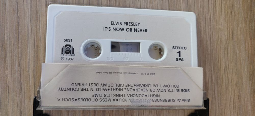 K7 Elvis Presley423324995038760964