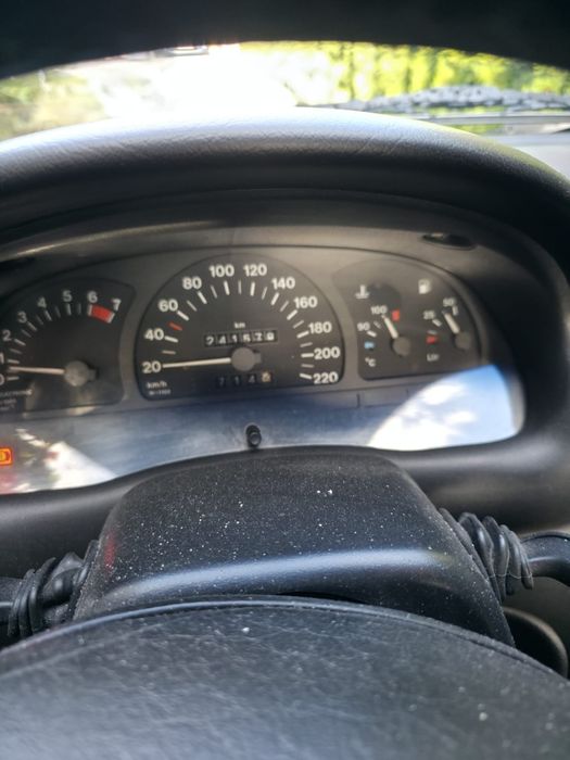 Opel Astra samochód