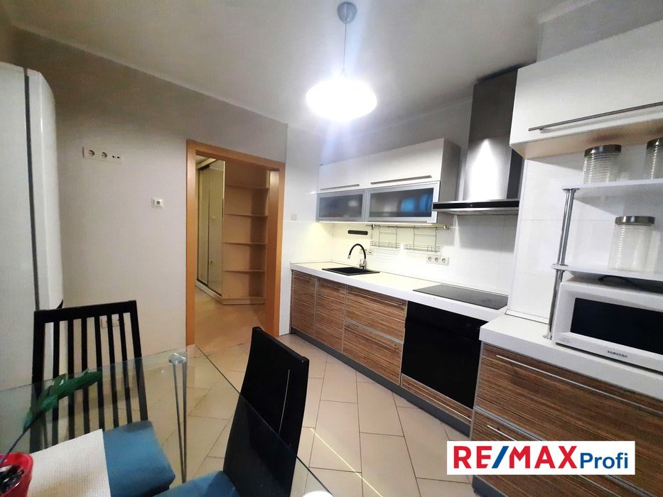3к квартира 79 м2, ремонт, меблі,  вул. Кадетський Гай, 7