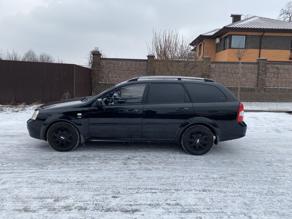 В гарному стані Chevrolet Lacetti  CDX 1.8 бензин/Газ-4 На Автоматі!