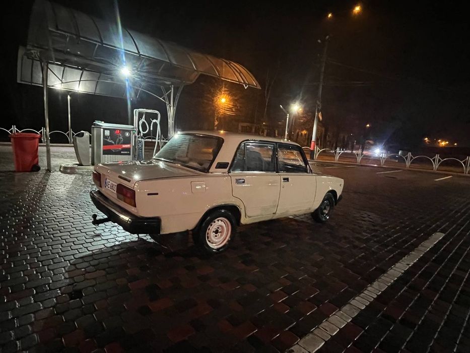 Продам ваз-2107 на полном ходу