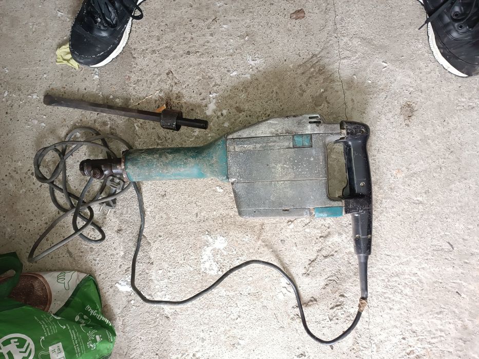 Młot do kucia Bosch młot wyburzeniowy