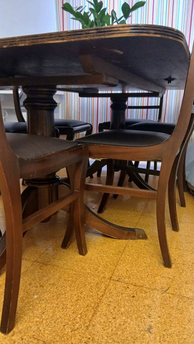 Conjunto Mesa de Jantar 6 Lugares - Madeira Escura- Estilo Clássico