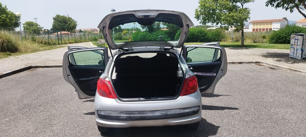 Peugeot 207 1.4 HDI