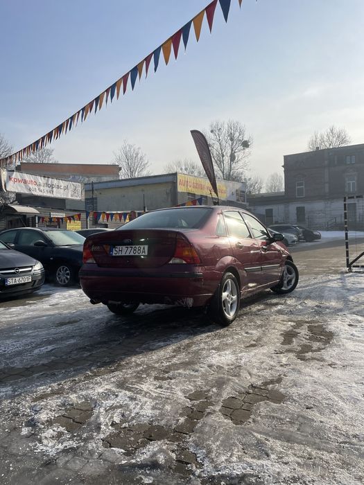 Ford Focus Lift 1.6 benzyna*Climatronic*Alufelgi*Krajowy*Zamiana
