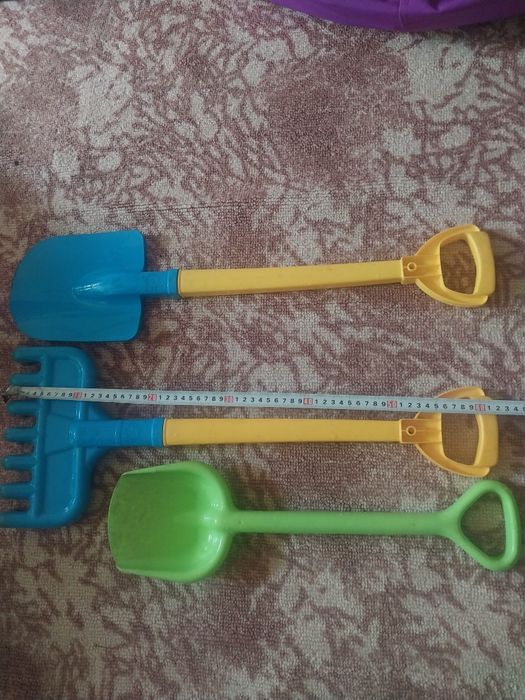 Игрушки, лопата, грабли, ВСЁ ЗА 60грн