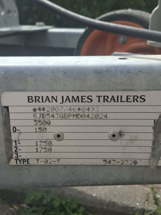 Laweta do przewozu minikoparek Brian James Trailers 3500 DMC