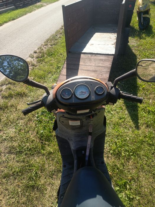 Suzuki zilion 50