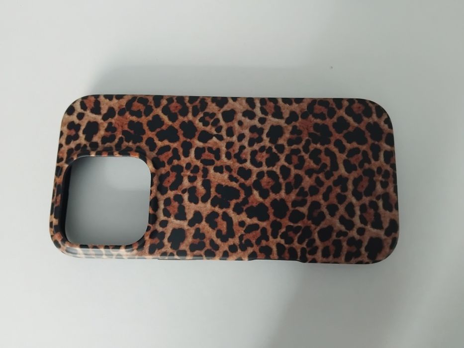 Etui na telefon Iphone 15pro