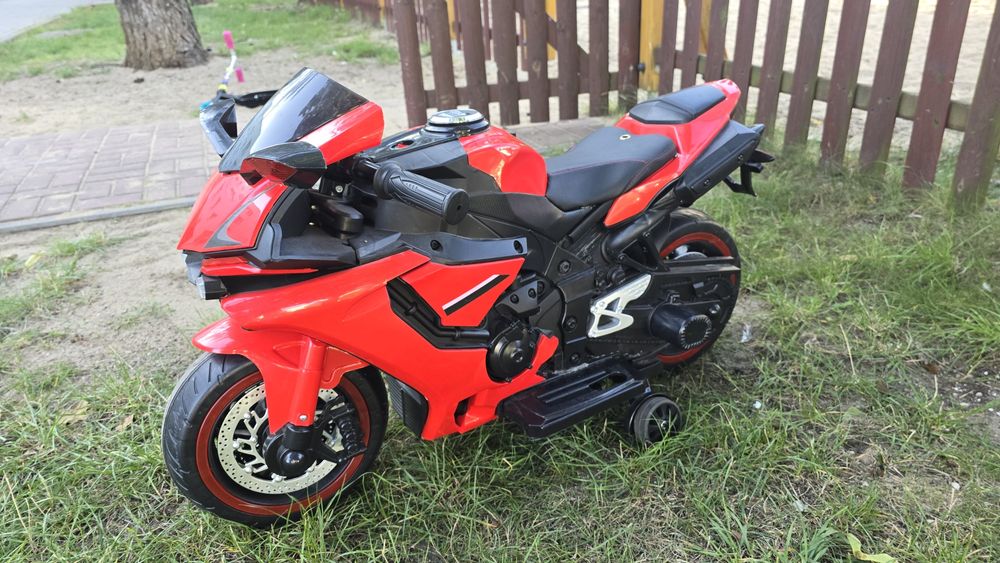 Sprzedam motor na akumulator