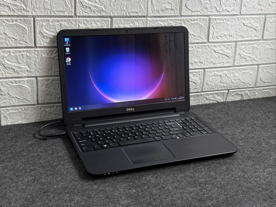 Ноутбук Dell Inspiron 3521 Core i3 8gb NVIDIA 840M
