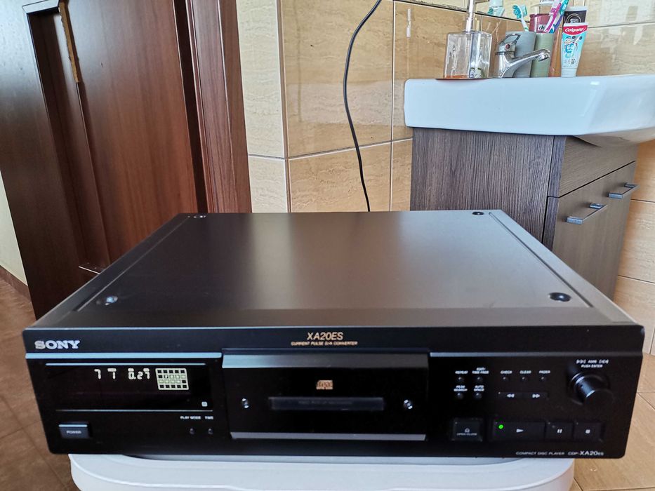 Odtwarzacz Sony CDP XA20 ES