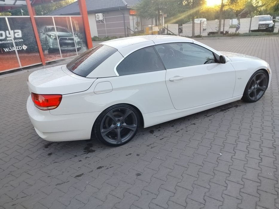 BMW e93 cabrio 3.0B.automat