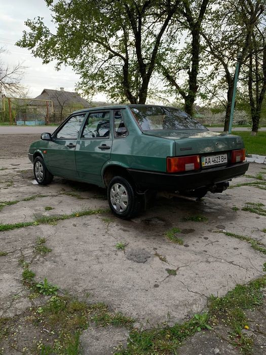 Ваз 21099 інжектор.