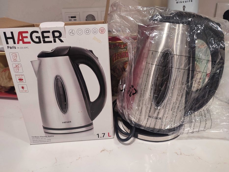 Jarro elétrico novo