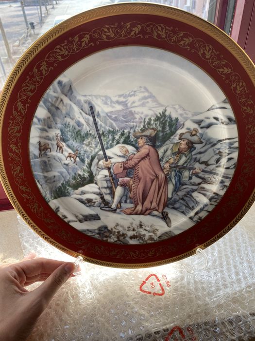 2 Pratos Porcelana La Chasse