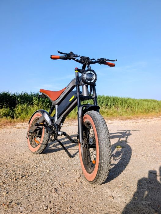 Bicicleta Elétrica estilo Moto DYU M20 - Nova (só 15KM de uso)
