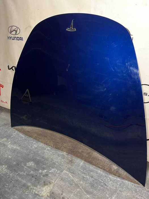 Капот б/в оригінал Tesla Model 3 1081390-E0-B