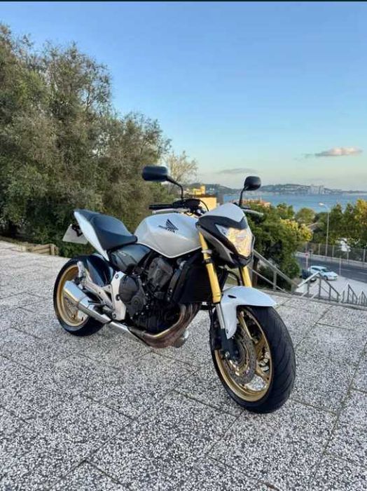 Honda Hornet CB600F 2013 - 39.200 km - Como Nova