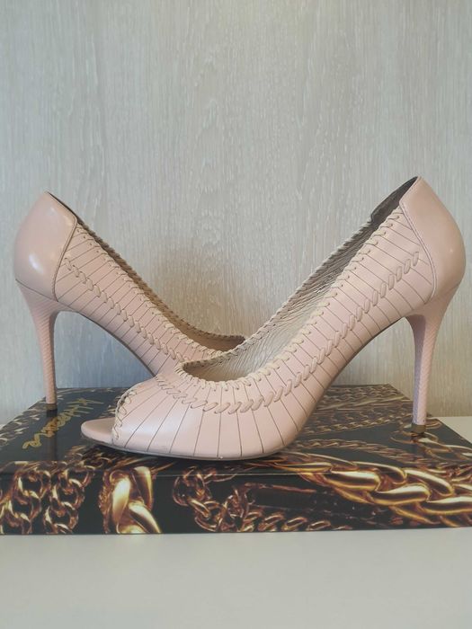 Жіночі шкіряні рожеві туфлі з відкритим носочком на підборах, 39-40р