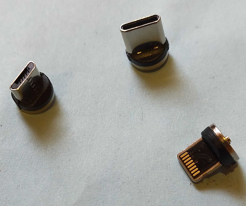 Магнитный кабель для телефона 3в1 Type-C+MicroUSB+Lightning Denmen