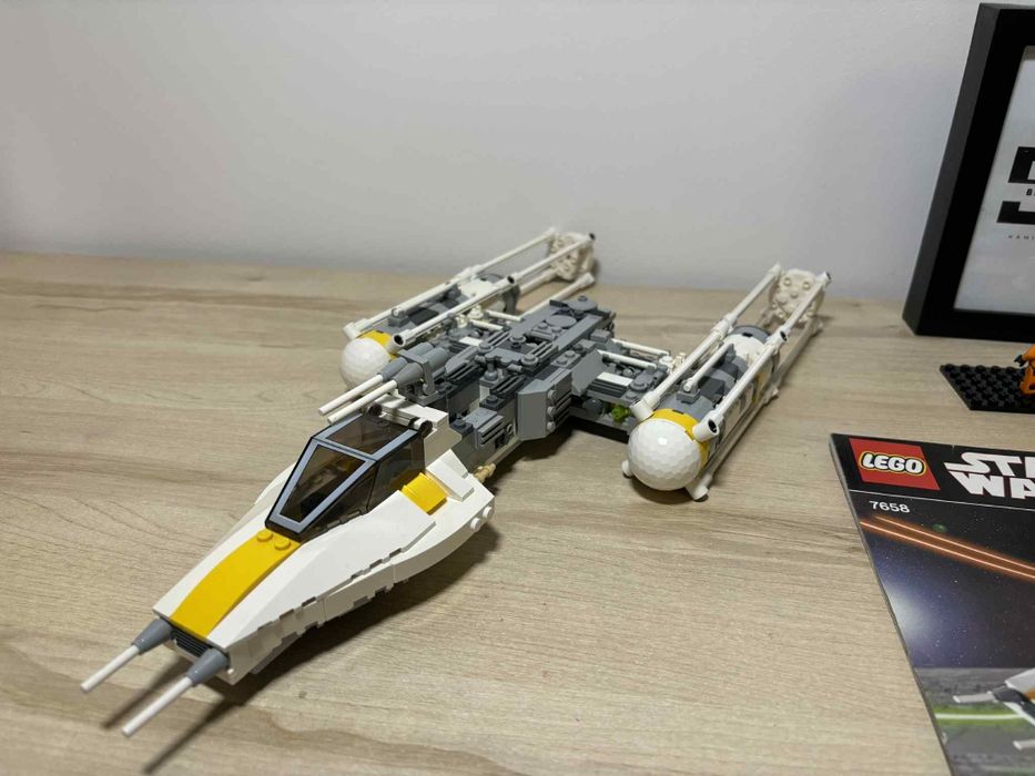Lego star wars 7658 y-wing