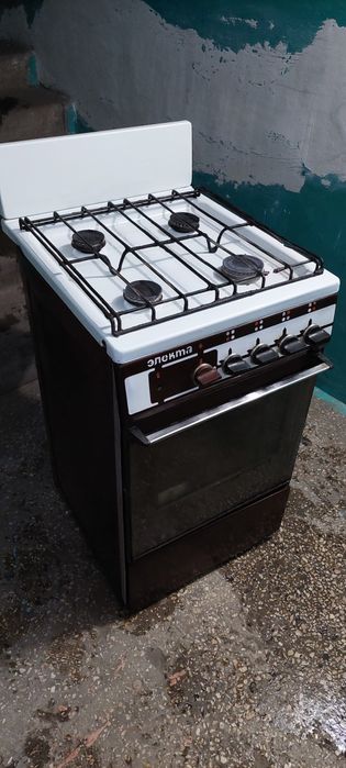Продам газову плиту гарнюню