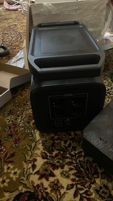 Зарядна станція Growatt INFINITY 1500 PRO 2000- 4000W 1512Wh