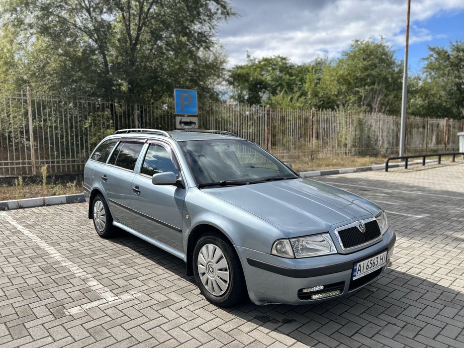 Продам Skoda Octavia 1.8 газ/бензин